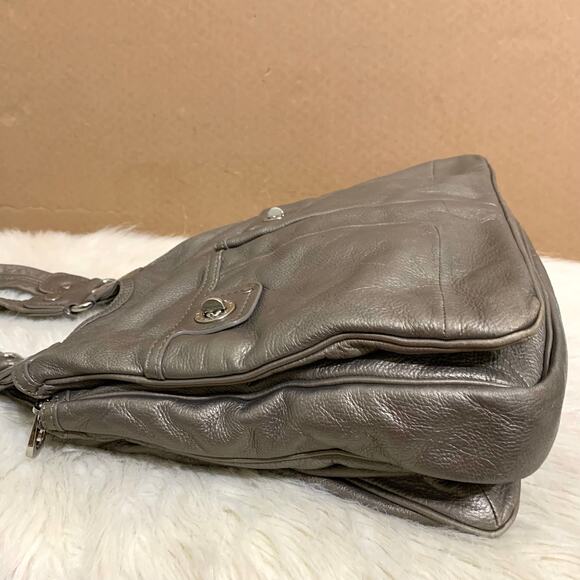 MARC JACOBS "TERI" Pewter Silver Leather Vintage N/S Totally Turnlock N/S Tote - Picture 14 of 16
